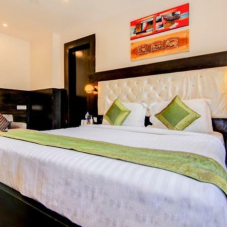 Treebo Trend Lavish Inn Dharamshala Bagian luar foto