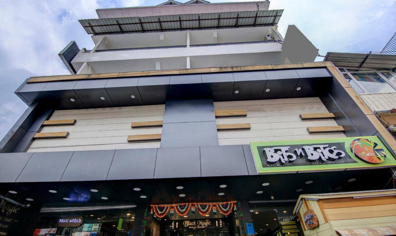 Treebo Trend Lavish Inn Dharamshala Bagian luar foto