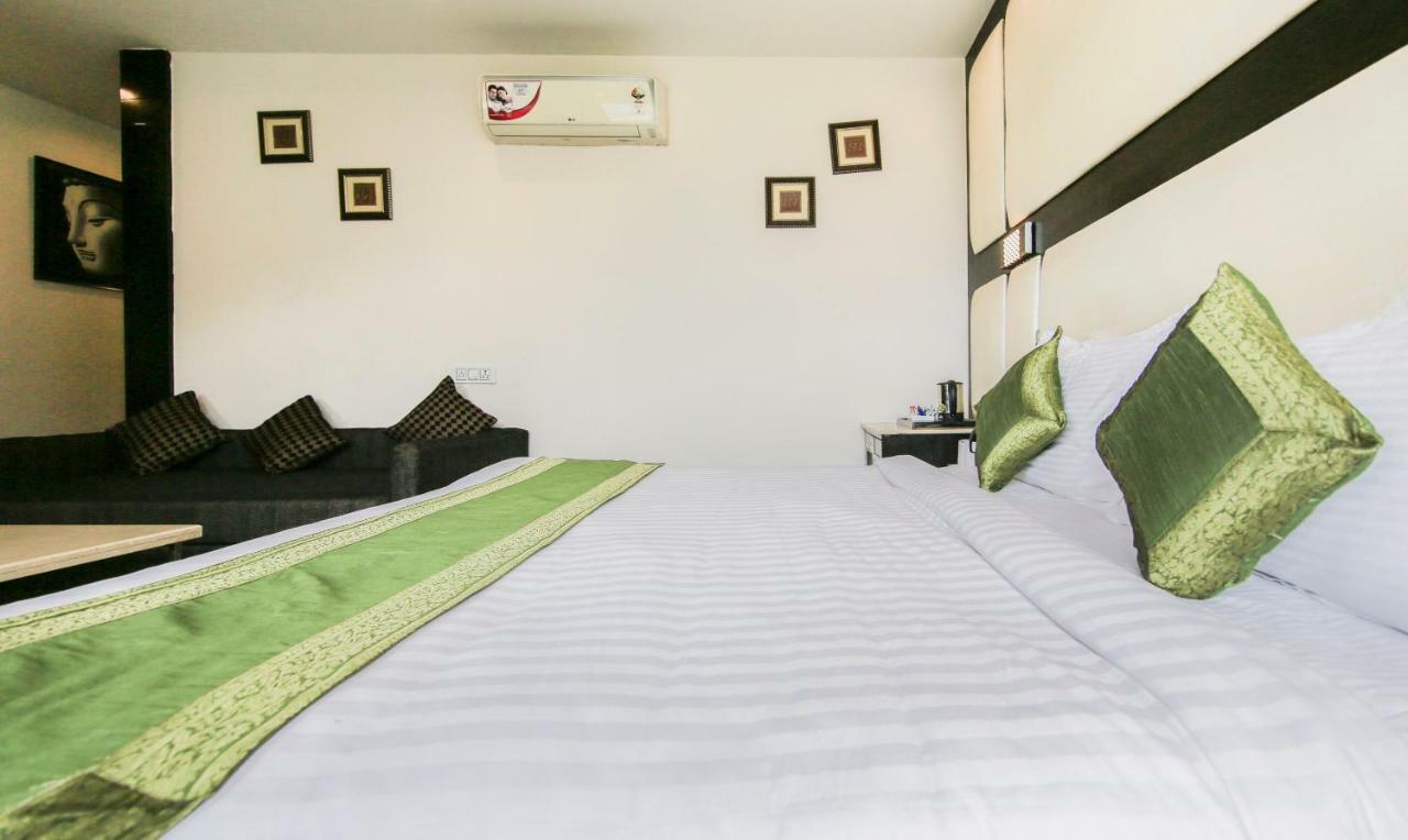 Treebo Trend Lavish Inn Dharamshala Bagian luar foto