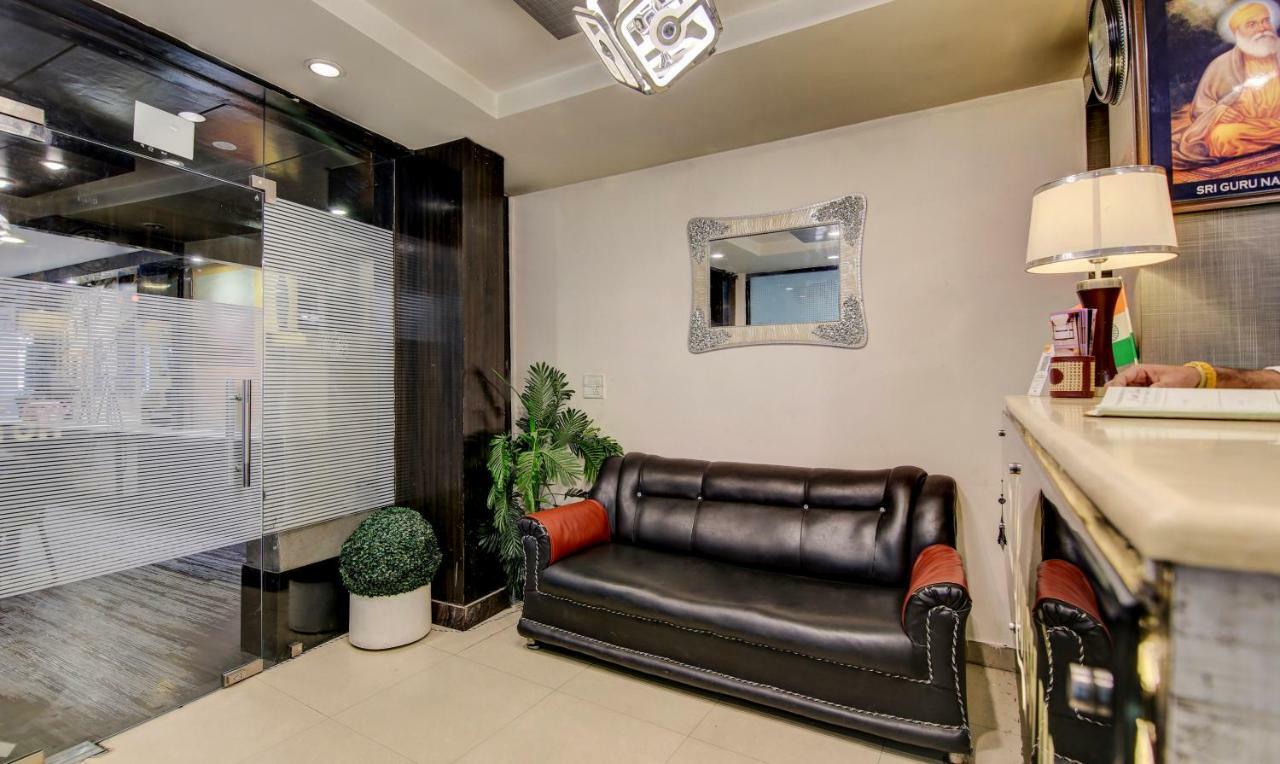 Treebo Trend Lavish Inn Dharamshala Bagian luar foto